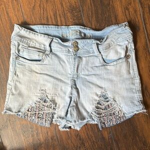 Wallflower Jean Shorts size 11 (RP20)